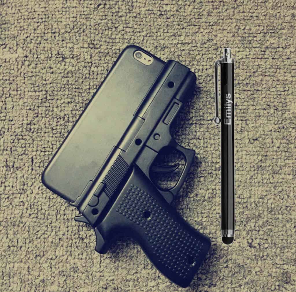 Pistol Husa iPhone