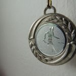 Cupe-Medalii.ro te ajută să îi premiezi pe cei mai competitivi concurenți sau angajați