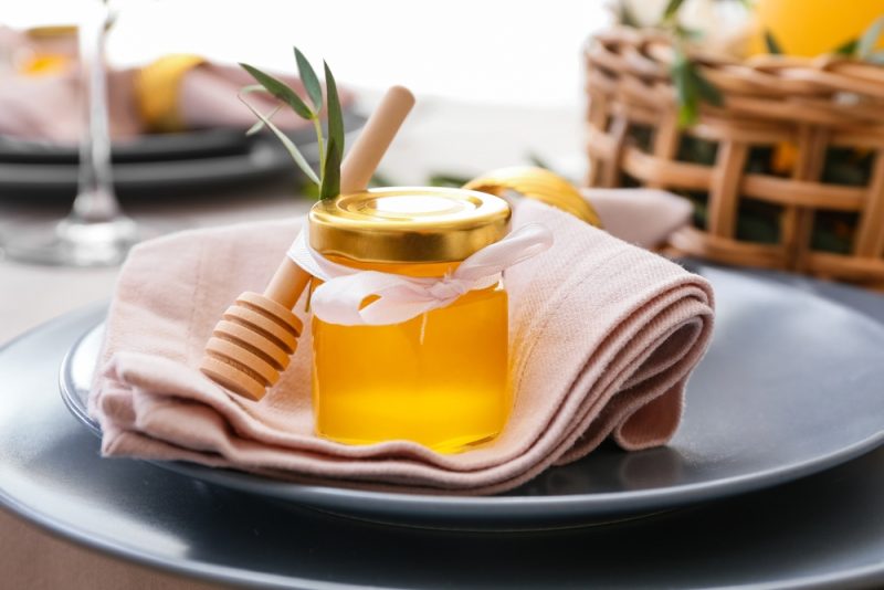 Cum să alegi mărturiile de nuntă și ce semnificații au acestea