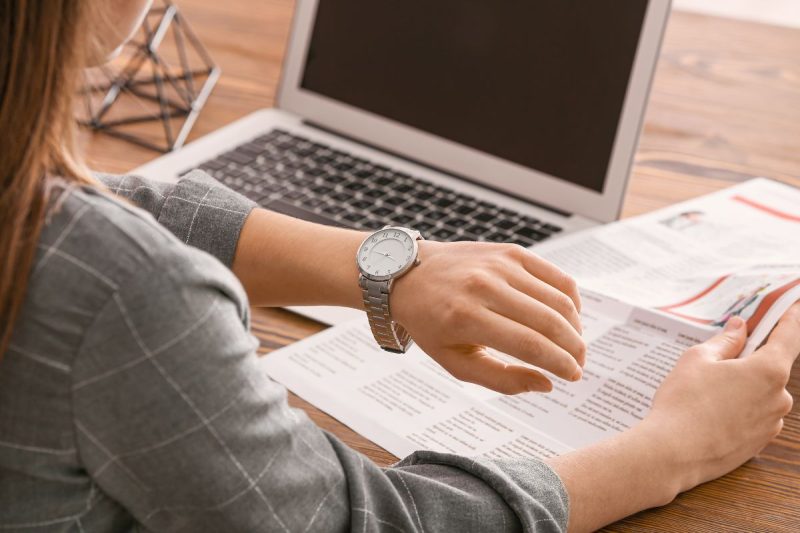 Cum să îți organizezi timpul eficient pentru productivitate maximă în 2025