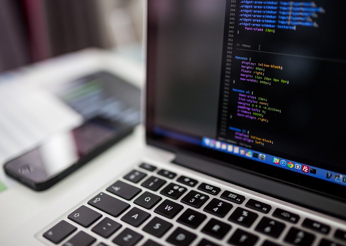 Top 5 Cursuri Online pentru a Învăța Programare în 2025: Ghidul tău complet pentru o Carieră în IT