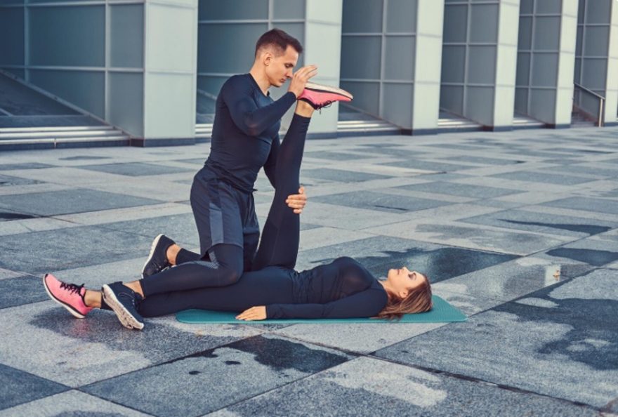 Cum să îți protejezi corpul atunci când faci sport sau te refaci după o accidentare